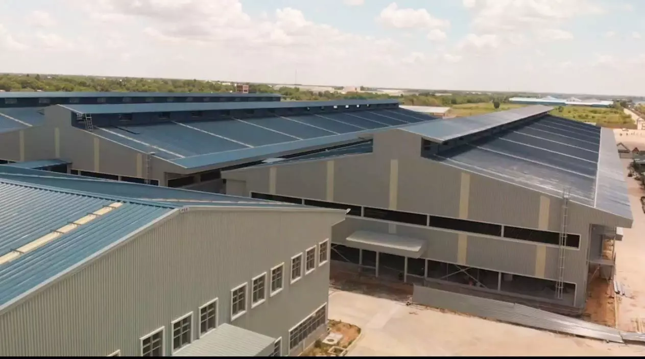 can sport shoes factory building