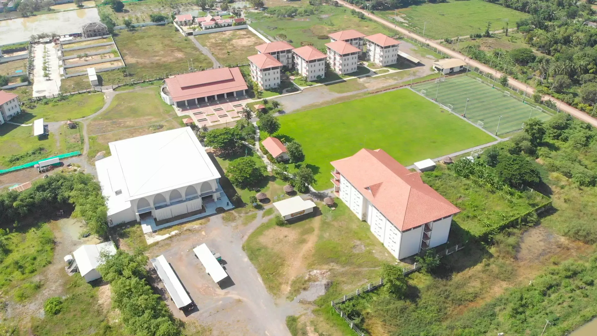 uofn battambang building in cambodia